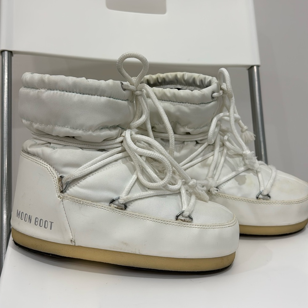 Moon boot white low boot